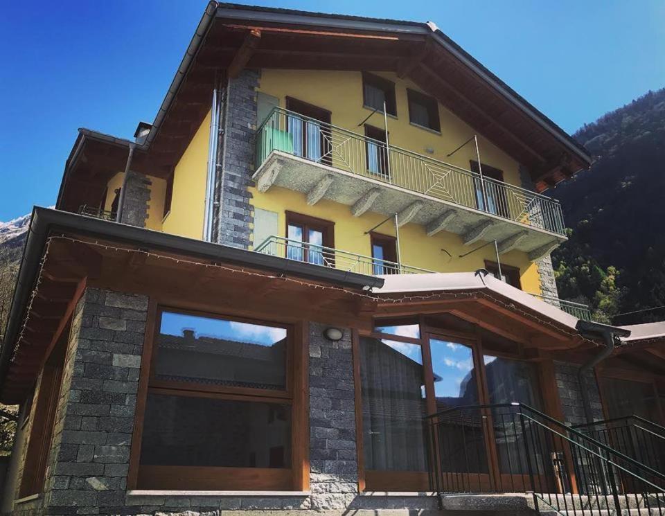 Bed and Breakfast A Fil Di Cielo Val Masino Exterior foto